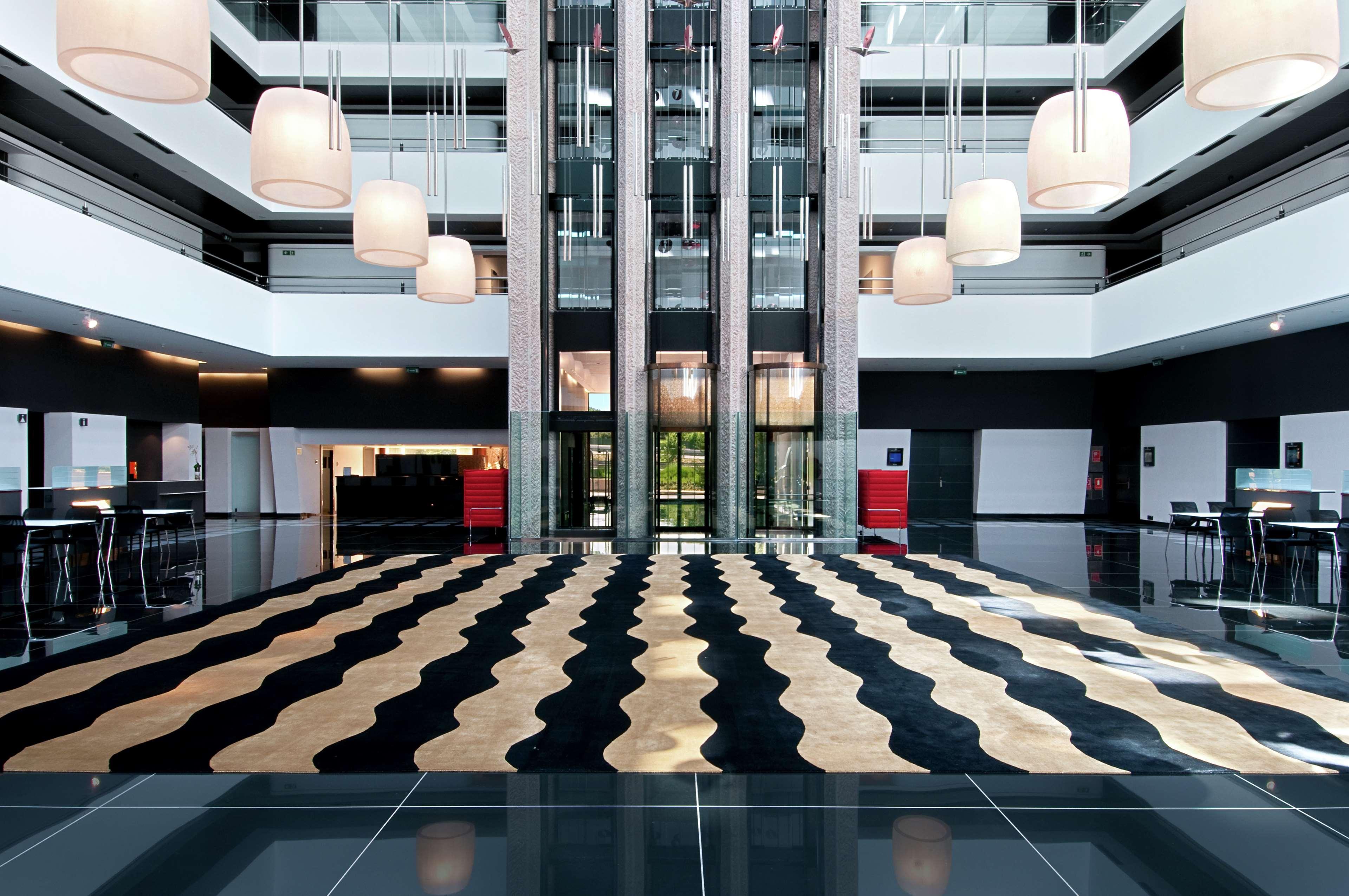 hotel hilton madrid airport spain